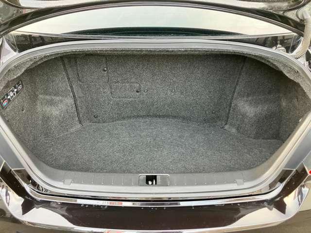 フーガハイブリッド VIP ★DCA★メモリー付きパワーシート★シートベンチレーション★セーフティシールドパッケージ★茶革シート★(21枚目)