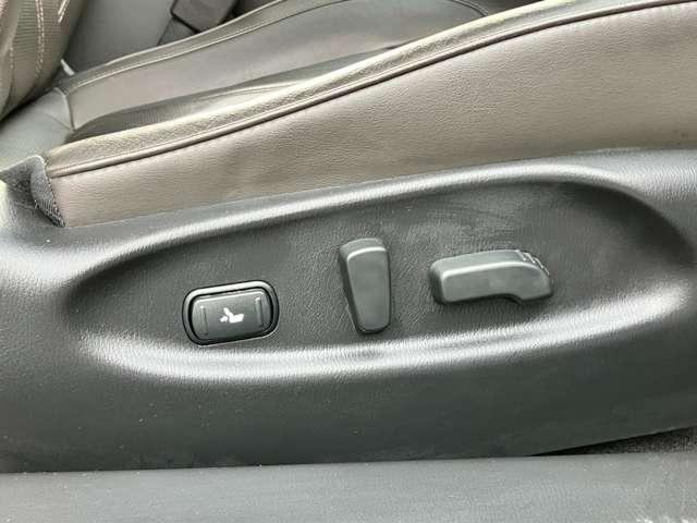 フーガハイブリッド VIP ★DCA★メモリー付きパワーシート★シートベンチレーション★セーフティシールドパッケージ★茶革シート★(24枚目)