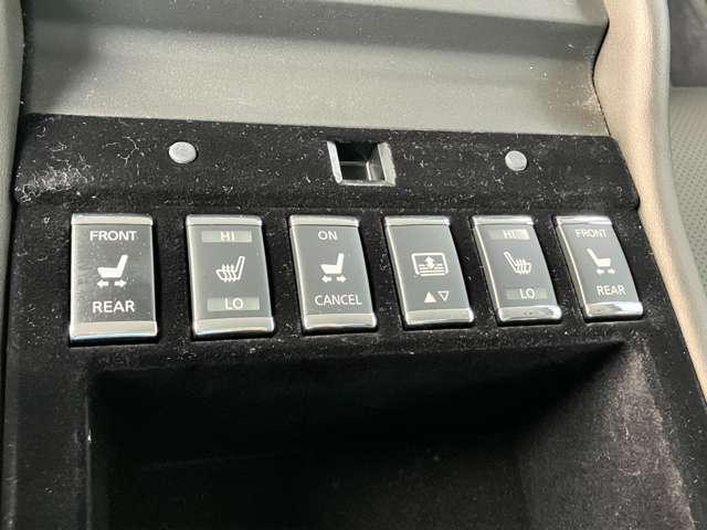 フーガハイブリッド VIP ★DCA★メモリー付きパワーシート★シートベンチレーション★セーフティシールドパッケージ★茶革シート★(25枚目)