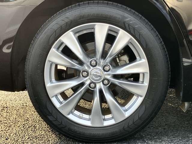 フーガハイブリッド VIP ★DCA★メモリー付きパワーシート★シートベンチレーション★セーフティシールドパッケージ★茶革シート★(47枚目)