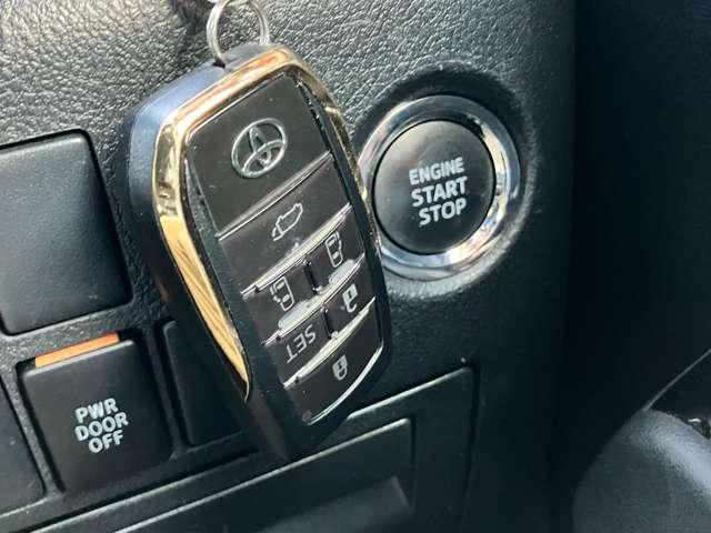 ヴェルファイア ２．５Ｚ　Ａエディション　ゴールデンアイズ　★車検Ｒ８年１２月！！★プリクラッシュセーフティ★両側電動スライドドア★パワーバックドア★ＬＥＤヘッドライト★黒ハーフレザー★純正１８インチアルミ★（25枚目）