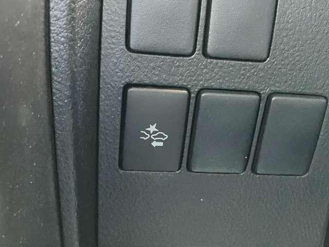 ヴェルファイア ２．５Ｚ　Ａエディション　ゴールデンアイズ　★車検Ｒ８年１２月！！★プリクラッシュセーフティ★両側電動スライドドア★パワーバックドア★ＬＥＤヘッドライト★黒ハーフレザー★純正１８インチアルミ★（26枚目）