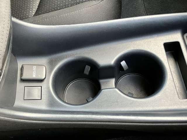 プリウス S ★純正メモリーナビ/フルセグTV★BLUETOOTH★バックカメラ★LEDヘッドライト★純正15インチアルミ★セーフティセンス★(24枚目)