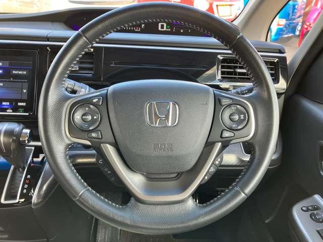 ステップワゴンスパーダ スパーダ・クールスピリット　ホンダセンシング　★純正メモリーナビ／フルセグＴＶ★ＢＬＵＥＴＯＯＴＨ★バックカメラ★ＬＥＤヘッドライト★ホンダセンシング★両側電動スライドドア★ＬＥＤヘッドライト★ハーフレザー★純正１７インチアル（18枚目）