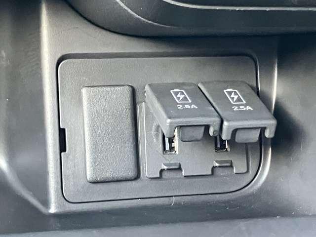 Ｎ－ＢＯＸカスタム Ｌターボ　★車検Ｒ９年４月！！★社外メモリーナビ／フルセグＴＶ★ＢＬＵＥＴＯＯＴＨ★バックカメラ★ＬＥＤヘッドライト★ホンダセンシング★両側スライドドア★純正１５インチアルミ★黒ハーフレザー（26枚目）