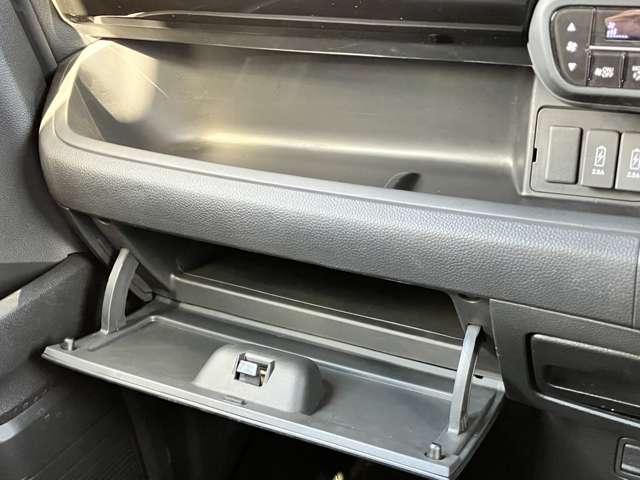 Ｎ－ＢＯＸカスタム Ｌターボ　★車検Ｒ９年４月！！★社外メモリーナビ／フルセグＴＶ★ＢＬＵＥＴＯＯＴＨ★バックカメラ★ＬＥＤヘッドライト★ホンダセンシング★両側スライドドア★純正１５インチアルミ★黒ハーフレザー（31枚目）