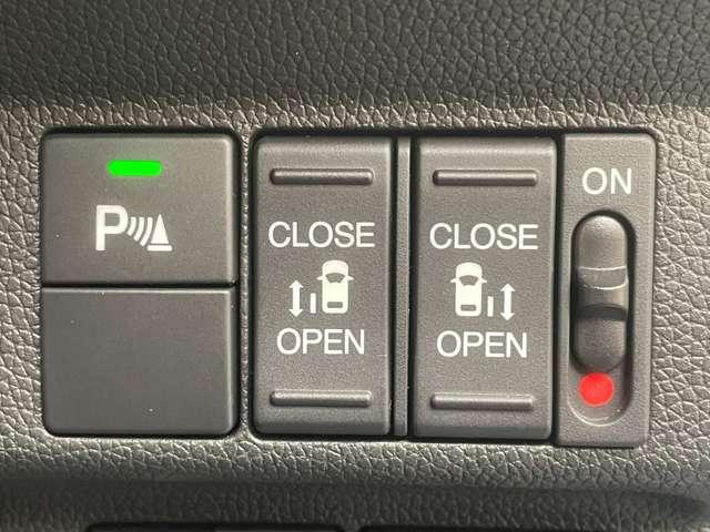 フリード G・ホンダセンシング ★車検R9年5月!!★純正メモリーナビ/フルセグTV★BLUETOOTH★バックカメラ★LEDヘッドライト★ホンダセンシング★両側電動スライドドア★黒ハーフレザー★純正15インチア(13枚目)