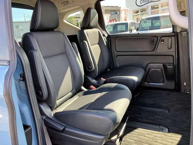 フリード G・ホンダセンシング ★車検R9年5月!!★純正メモリーナビ/フルセグTV★BLUETOOTH★バックカメラ★LEDヘッドライト★ホンダセンシング★両側電動スライドドア★黒ハーフレザー★純正15インチア(24枚目)