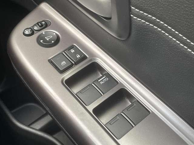 フリード G・ホンダセンシング ★車検R9年5月!!★純正メモリーナビ/フルセグTV★BLUETOOTH★バックカメラ★LEDヘッドライト★ホンダセンシング★両側電動スライドドア★黒ハーフレザー★純正15インチア(50枚目)