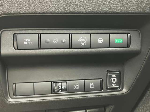 セレナ ハイウェイスターＶ　アイドリングストップ！３６０度セーフティアシスト！イクリプスナビ＆ＢＴ！インテリジェントアラウンドビューモニター＆ルームミラー！ハンズフリー両側パワースライドドア！ＬＥＤヘッドライ（24枚目）