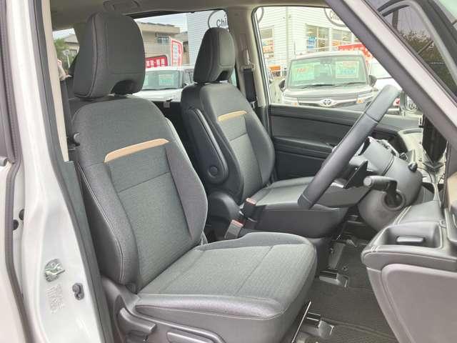 セレナ ハイウェイスターＶ　アイドリングストップ！３６０度セーフティアシスト！イクリプスナビ＆ＢＴ！インテリジェントアラウンドビューモニター＆ルームミラー！ハンズフリー両側パワースライドドア！ＬＥＤヘッドライ（37枚目）