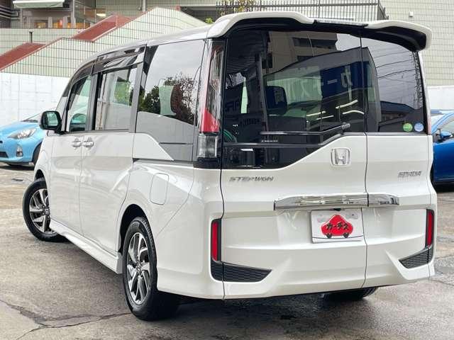 ステップワゴンスパーダ スパーダ　★車検Ｒ８年９月！！★ワンオーナー車★ホンダセンシング★純正メモリーナビ／フルセグＴＶ★ＢＬＵＥＴＯＯＴＨ★マルチビューカメラ★ＬＥＤヘッドライト★両側電動スライドドア★リアエンタ（6枚目）