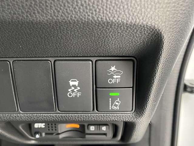 ステップワゴンスパーダ スパーダ　★車検Ｒ８年９月！！★ワンオーナー車★ホンダセンシング★純正メモリーナビ／フルセグＴＶ★ＢＬＵＥＴＯＯＴＨ★マルチビューカメラ★ＬＥＤヘッドライト★両側電動スライドドア★リアエンタ（10枚目）