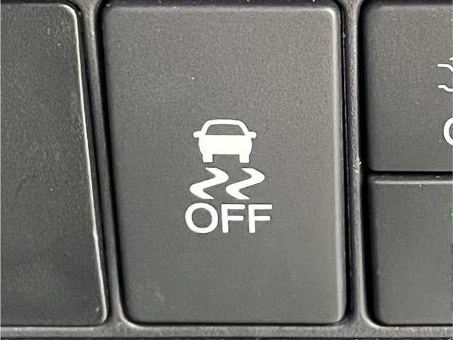 ステップワゴンスパーダ スパーダ　★車検Ｒ８年９月！！★ワンオーナー車★ホンダセンシング★純正メモリーナビ／フルセグＴＶ★ＢＬＵＥＴＯＯＴＨ★マルチビューカメラ★ＬＥＤヘッドライト★両側電動スライドドア★リアエンタ（20枚目）