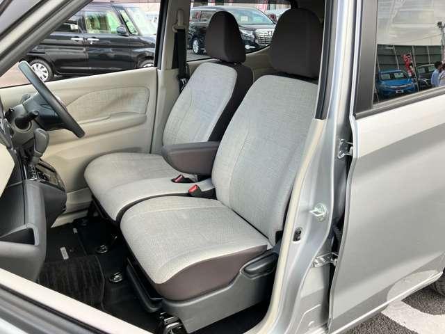 デイズ Ｘ　★車検Ｒ８年１１月★純正メモリーナビ／フルセグＴＶ★ＢＬＵＥＴＯＯＴＨ★バックカメラ★エマージェンシーブレーキ★純正１４インチアルミ★アイドリングストップ★（17枚目）