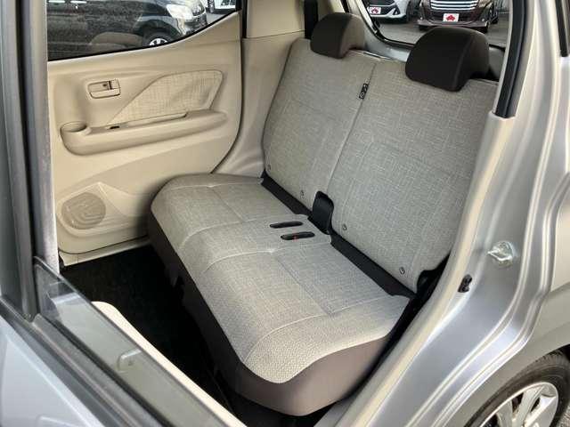 デイズ Ｘ　★車検Ｒ８年１１月★純正メモリーナビ／フルセグＴＶ★ＢＬＵＥＴＯＯＴＨ★バックカメラ★エマージェンシーブレーキ★純正１４インチアルミ★アイドリングストップ★（19枚目）