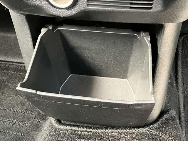 デイズ Ｘ　★車検Ｒ８年１１月★純正メモリーナビ／フルセグＴＶ★ＢＬＵＥＴＯＯＴＨ★バックカメラ★エマージェンシーブレーキ★純正１４インチアルミ★アイドリングストップ★（33枚目）