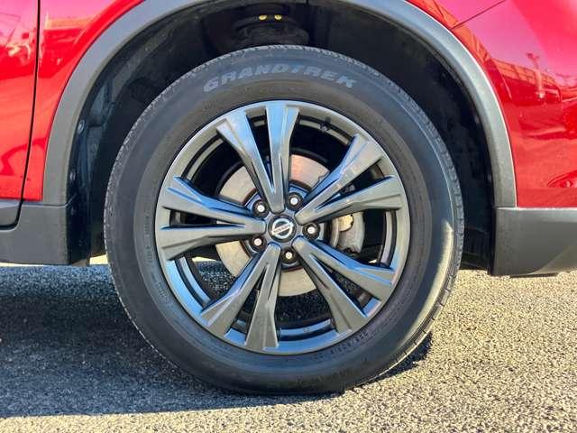 エクストレイル ２０Ｘｉ　レザーエディション　Ｖセレクション　★ワンオーナー車★純正メモリーナビ／フルセグＴＶ★ＢＬＵＥＴＯＯＴＨ★アラウンドビューモニター★エマージェンシーブレーキ★プロパイロット★ＬＥＤヘッドライト★デジタルインナーミラー（13枚目）