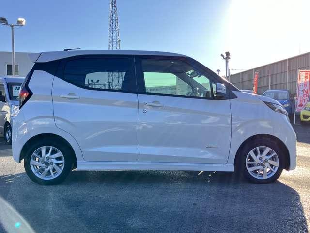 デイズ ハイウェイスター X プロパイロットエディション ★車検R8年12月!!★社外メモリーナビ★BLUETOOTH★アラウンドビューモニター★エマージェンシーブレーキ★LEDヘッドライト★プロパイロット★純正14インチアルミ★(7枚目)