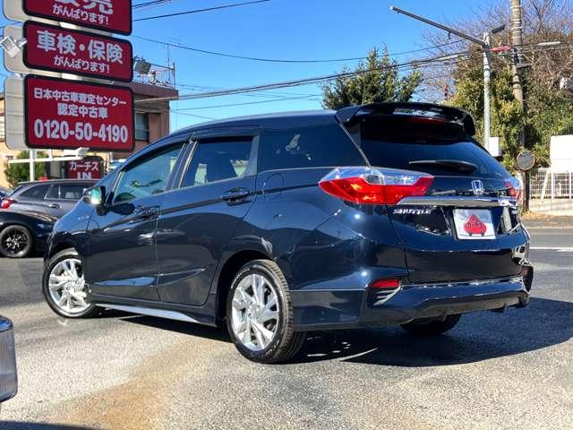 シャトル ハイブリッドZ ホンダセンシング ★純正メモリーナビ/フルセグTV★BLUETOOTH★バックカメラ★ホンダセンシング★LEDヘッドライト★黒ハーフレザー★純正16インチアルミ★シートヒーター★コンフォートビューP(11枚目)