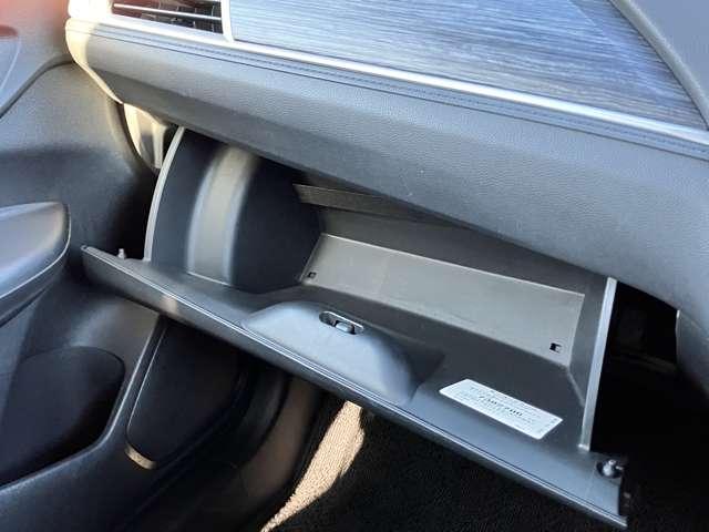 シャトル ハイブリッドZ ホンダセンシング ★純正メモリーナビ/フルセグTV★BLUETOOTH★バックカメラ★ホンダセンシング★LEDヘッドライト★黒ハーフレザー★純正16インチアルミ★シートヒーター★コンフォートビューP(40枚目)