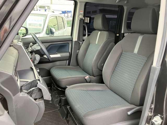 �y����ȁz�@�V�[�g�Ȃǂ̏�Ԃ��ǂ��A�ڗ��悤�ȏ��≘��͂���܂���I