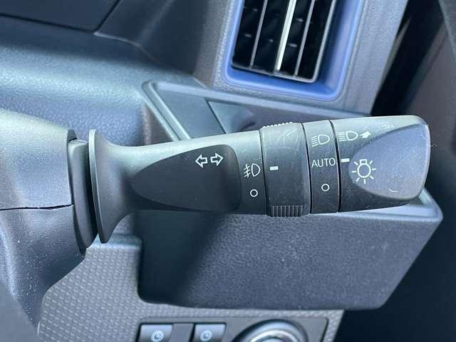 タント カスタムＸスタイルセレクション　★ワンオーナー車★純正メモリーナビ／フルセグＴＶ★ＢＬＵＥＴＯＯＴＨ★パノラマモニター★スマートアシスト★両側電動スライドドア★ＬＥＤヘッドライト★シートヒーター★純正１４インチア（32枚目）