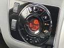 各種スイッチは運転席近くに設置されています★