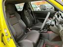 【運転席】　シートなどの状態も良く、目立つような傷や汚れはありません！