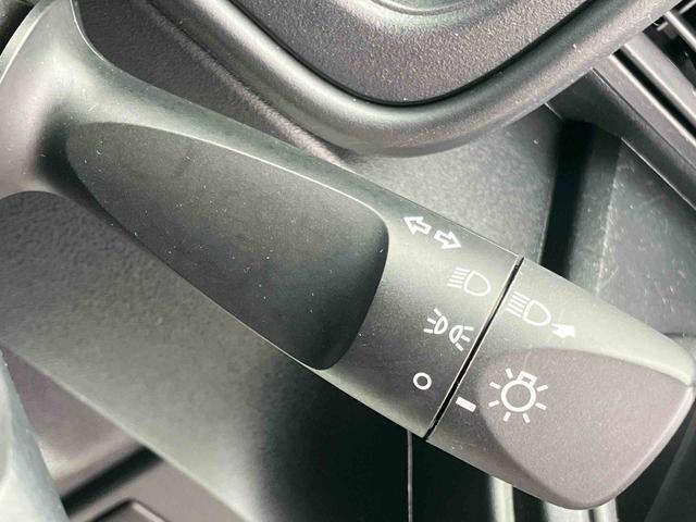 ハイゼットカーゴ デッキバンＬ　ＳＡＩＩＩ　４ＷＤ　ＬＥＤヘッドランプ　保証　まごころ保証　１年間・走行距離無制限付き　ＬＥＤヘッドランプ　４ＷＤ車　オートライト　オートハイビーム　オーバーヘッドシェルフ　前席パワーウインドウ衝突回避支援ブレーキ（8枚目）