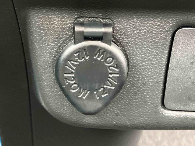 ハイゼットカーゴ デッキバンＬ　ＳＡＩＩＩ　４ＷＤ　ＬＥＤヘッドランプ　保証　まごころ保証　１年間・走行距離無制限付き　ＬＥＤヘッドランプ　４ＷＤ車　オートライト　オートハイビーム　オーバーヘッドシェルフ　前席パワーウインドウ衝突回避支援ブレーキ（12枚目）