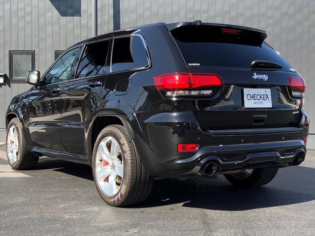 SRT8 認定中古車 1オナ 黒ハーフ革 TVナビBモニター(9枚目)