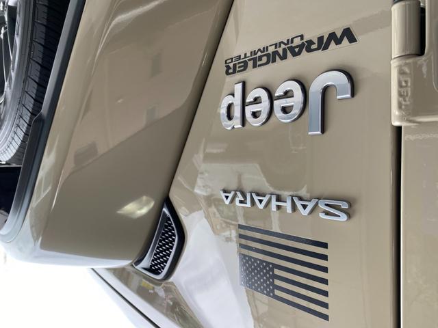 ジープ・ラングラーアンリミテッド リミテッドＥＤウィズサンライダフリップＴフォーハドＴ　特別仕様車　ワンオーナー　フリップトップ　ＬＥＤヘッドライト　レザーシート　８．４インチタッチパネルモニター　アルパイン製サブウーファー　カープレイ　ＦＢＳカメラ　アダプティブクルーズコントロール（18枚目）