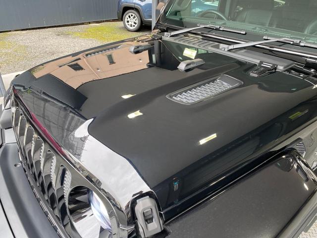 ジープ・ラングラーアンリミテッド サハラ　アダプティブクルーズコントロール　ＬＥＤ　黒革シート　シートヒーター　ステアリングヒーター　ＴＶ　カープレイ　アンドロイドオート　アルパイン製サブウーファー（17枚目）