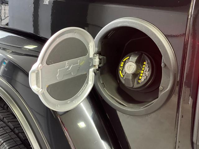 ジープ・ラングラーアンリミテッド サハラ　アダプティブクルーズコントロール　ＬＥＤ　黒革シート　シートヒーター　ステアリングヒーター　ＴＶ　カープレイ　アンドロイドオート　アルパイン製サブウーファー（21枚目）