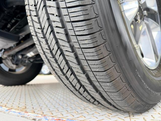 ジープ・ラングラーアンリミテッド サハラ ワンオーナー LEDライト FSBカメラ レザーシート シートヒーター ステアリングヒーター アダプティブクルーズコントロール アップルカープレイ TV アルパイン製サブウーハー ドライブレコーダー(29枚目)