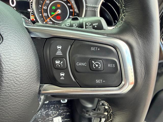 ジープ・ラングラーアンリミテッド サハラ ワンオーナー LEDライト FSBカメラ レザーシート シートヒーター ステアリングヒーター アダプティブクルーズコントロール アップルカープレイ TV アルパイン製サブウーハー ドライブレコーダー(34枚目)