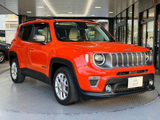 ジープ・レネゲード リミテッド ワンオーナー パノラミックサンルーフ ポーラープランジレザーシート LEDヘッドライト アダプティブクルーズコントロール シートヒーター カープレイ TV Bカメラ ETC(11枚目)