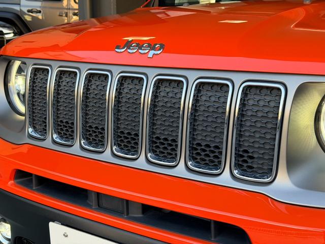 ジープ・レネゲード リミテッド ワンオーナー パノラミックサンルーフ ポーラープランジレザーシート LEDヘッドライト アダプティブクルーズコントロール シートヒーター カープレイ TV Bカメラ ETC(16枚目)