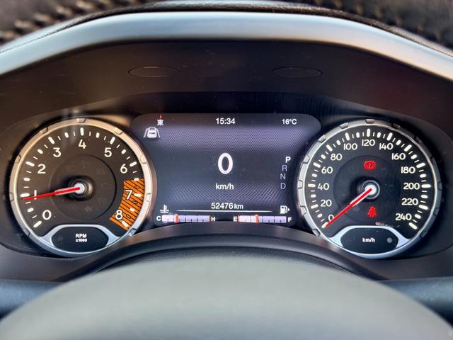 ジープ・レネゲード リミテッド ワンオーナー パノラミックサンルーフ ポーラープランジレザーシート LEDヘッドライト アダプティブクルーズコントロール シートヒーター カープレイ TV Bカメラ ETC(41枚目)