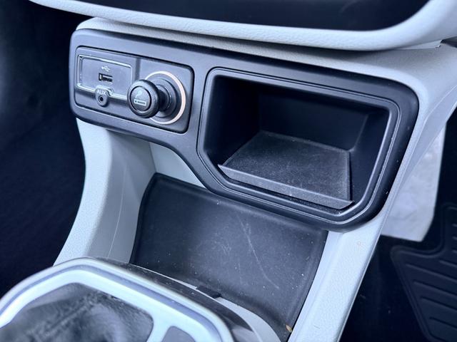 ジープ・レネゲード リミテッド ワンオーナー パノラミックサンルーフ ポーラープランジレザーシート LEDヘッドライト アダプティブクルーズコントロール シートヒーター カープレイ TV Bカメラ ETC(53枚目)