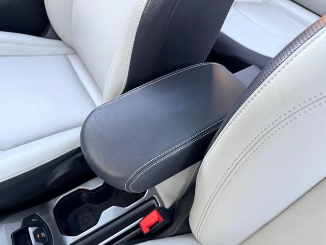 ジープ・レネゲード リミテッド ワンオーナー パノラミックサンルーフ ポーラープランジレザーシート LEDヘッドライト アダプティブクルーズコントロール シートヒーター カープレイ TV Bカメラ ETC(58枚目)