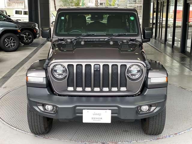 ジープ・ラングラーアンリミテッド サハラ 4WD ワンオーナー TV レザーシート LED アダプティブクルーズコントロール アルパイン製サブウーファー シートヒーター ステアリングヒーター アップルカープレイ ブラインドスポットモニター(13枚目)