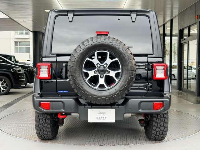ジープ・ラングラーアンリミテッド ルビコン 4WD ワンオーナー 電動サイドステップ ドライブレコーダー レザーシート カープレイ LEDヘッドライト アダプティブクルーズコントロール TV FSBカメラ(9枚目)