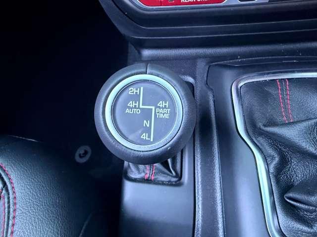 ジープ・ラングラーアンリミテッド ルビコン 4WD ワンオーナー 電動サイドステップ ドライブレコーダー レザーシート カープレイ LEDヘッドライト アダプティブクルーズコントロール TV FSBカメラ(58枚目)