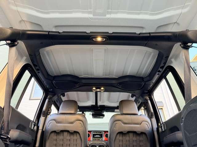 ジープ・ラングラーアンリミテッド ルビコン 4WD ワンオーナー 電動サイドステップ ドライブレコーダー レザーシート カープレイ LEDヘッドライト アダプティブクルーズコントロール TV FSBカメラ(74枚目)