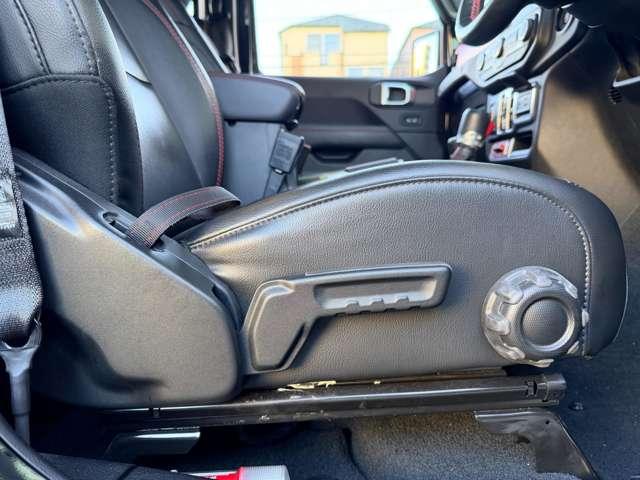 ジープ・ラングラーアンリミテッド ルビコン 4WD ワンオーナー 電動サイドステップ ドライブレコーダー レザーシート カープレイ LEDヘッドライト アダプティブクルーズコントロール TV FSBカメラ(77枚目)