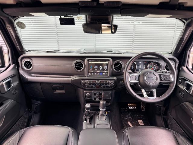 ジープ・ラングラーアンリミテッド サハラ ワンオーナー ドラレコ レザーシート LEDヘッドライト アダプディブクルーズコントロール ブラインドスポットモニター TV シートヒーター アップルカープレイ アンドロイドオート クリアランスソナー(30枚目)