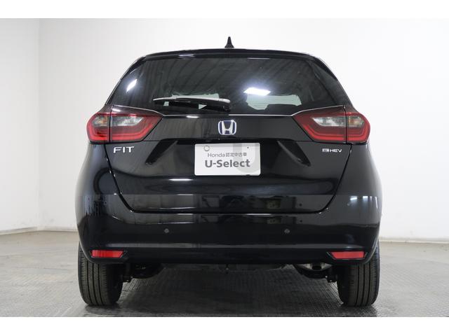 フィット e:HEVホーム 当社デモカー/バックカメラ/フルセグTV/メモリーナビ/インターナビ/盗難防止装置/USB入力電子/Bluetooth/CD/DVD再生/LEDヘッドライト/フロアマット/ETC/オートライト ACC(20枚目)