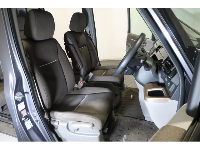 ステップワゴン Ｇ・ＥＸ　ホンダ認定中古車／バックカメラ／フルセグＴＶ／後席モニターメモリーナビ／インターナビ／ＵＳＢ入力電子／Ｂｌｕｅｔｏｏｔｈ／両側電動スライドドア／アルミホイール／３列シート／シートヒーター／フロアマット（19枚目）